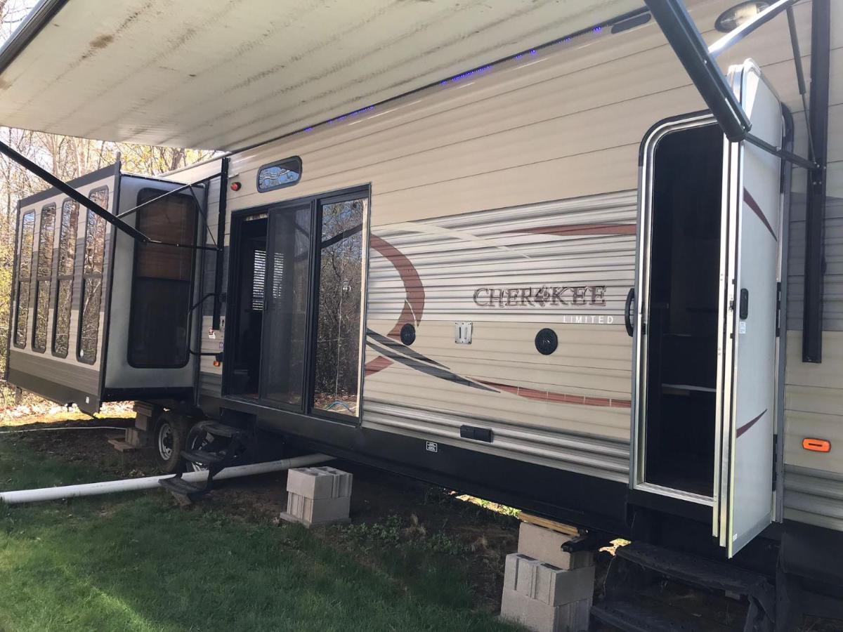 Orchard Queen Motel & Rv Park Middleton Exterior photo