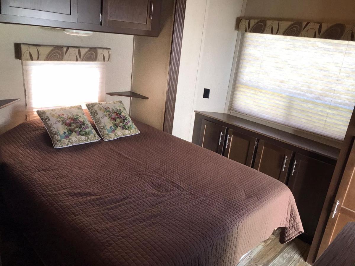 Orchard Queen Motel & Rv Park Middleton Exterior photo